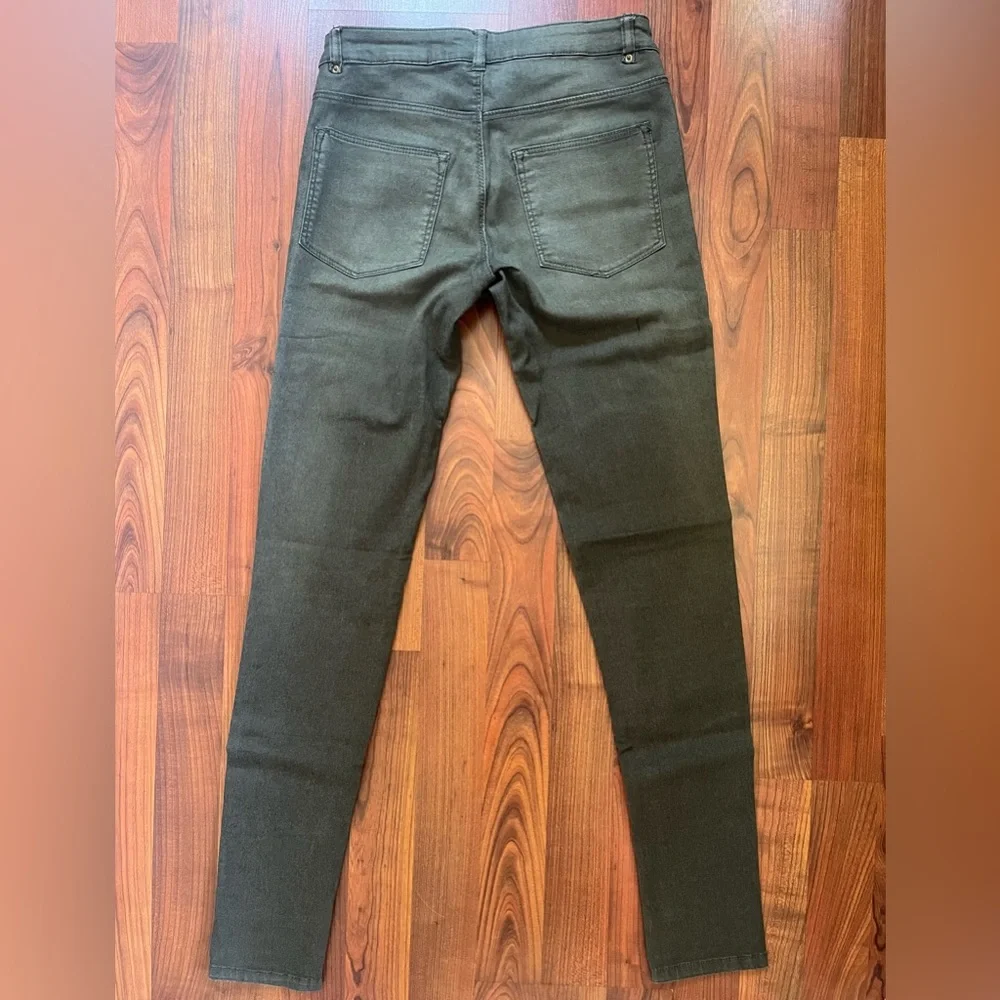 H&M Skinny Jeans - Picture 2 of 7